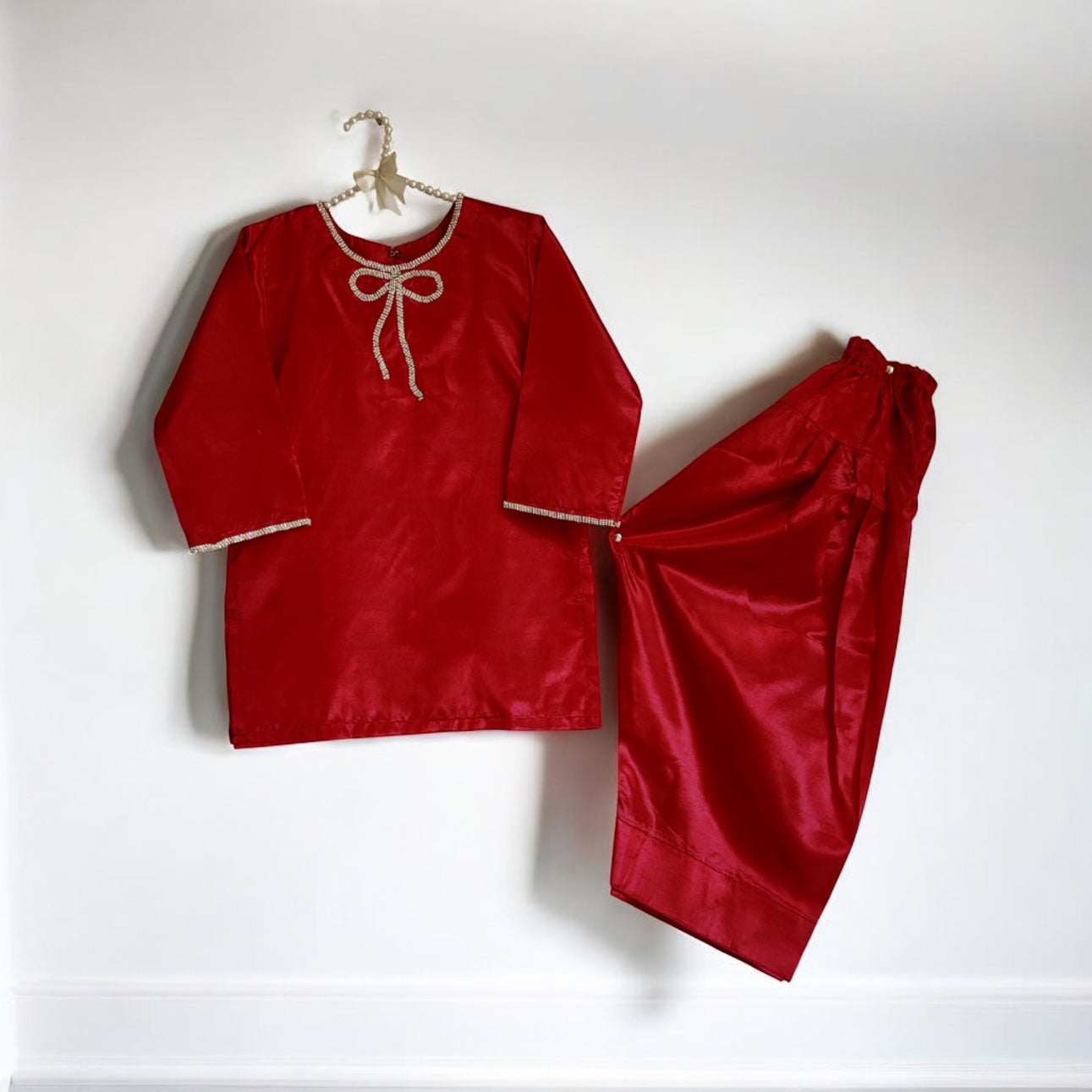 Girls Red Bow Farshi Salwar